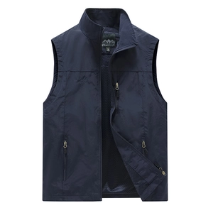 Gilet outdoor ad asciugatura rapida blu navy con colletto dritto e fodera in rete