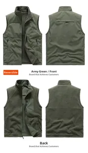 Détail du gilet polaire réversible vert armée avec fermeture éclair et col montant