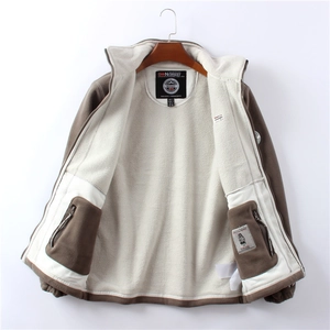 Giacca in pile double-face da uomo kaki con calda fodera in sherpa bianco