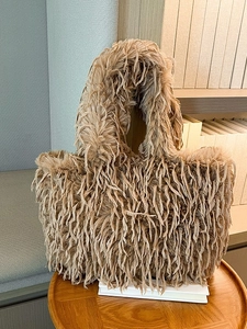 Sac Cabas en Peluche Fausse Fourrure pour Femme Grande Capacité Sac à Épaule Doux pour Automne Hiver Mode Décontracté