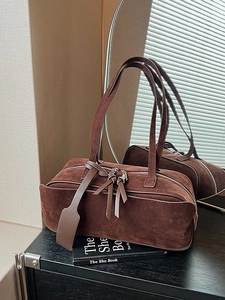 Women Retro Frosted Suede PU Leather Underarm Bag French Simple Pillow Shaped Shoulder Bag Versatile Daily Commuting Tote