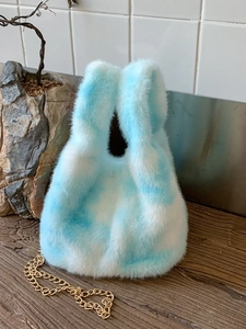 Winter fluffy plush bucket bag with blue tie-dye pattern and golden chain strap