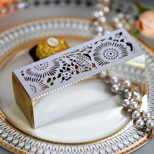 Laser Cut Hollow Wedding Candy Box Artificial Pearl Paper Floral Gift Box Party Favor Containers For Chocolate Sweet Treat Celebration