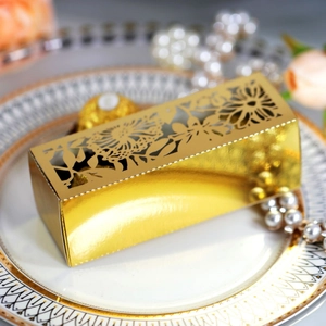 European Style Laser Cut Rose Flower Hollow Candy Boxes Artificial Pearl Paper Chocolate Gift Packaging For Wedding Valentine Party Favors