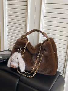 Borsa Tote Donna in Ecopelliccia Peluche Grande Capacità Borsa a Tracolla Con Catena Ciondolo a Coniglio Inverno Moda