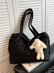 Women Quilted Puffer Tote Bag Large Capacity Oxford Cloth Shoulder Bag With Plush Rabbit Pendant Fashion Casual Handbag