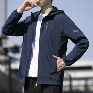 Men's dark blue ice silk sun protection jacket with hood and YG logo for outdoor activities