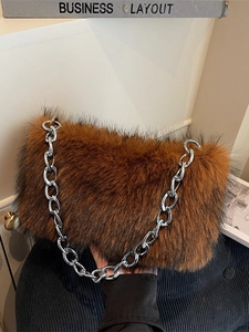 Sac sous le Bras en Fausse Fourrure pour Femmes Sac à Bandoulière en Peluche Vintage Avec Chaîne en Métal Argenté