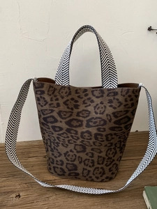 Vintage Retro Leopard Print Suede-Look Bucket Bag For Women Fashionable Woven Strap Shoulder Crossbody Handbag Commuting Versatile