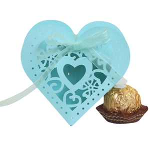 Boîte à Bonbons en Forme de Cœur Découpée au Laser Avec Ruban Papier Perlé Boîte Cadeau Ajourée pour Mariage Fête Valentin