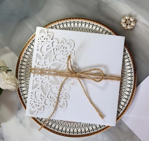 Elegant Laser Cut Wedding Invitation Set Artificial Pearl Paper Hollow Floral Invitations Pocket With Envelope RSVP And Hemp Rope