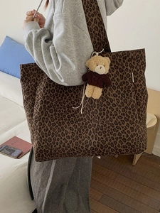 Leopard print canvas tote bag with a small bear pendant, spacious autumn casual shoulder bag
