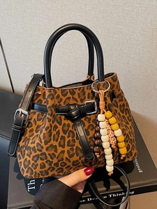 Women Leopard Print Bucket Bag Retro PU Crossbody Shoulder Bag With Beaded Charm Vintage Handbag Daily Casual Large Capacity