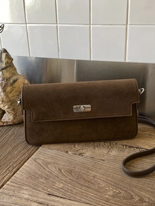 Women Retro Maillard Suede Frosted Crossbody Bag Minimalist Metal Lock Clasp Shoulder Underarm Bag Fashion Stitching Solid Color Daily Tote