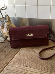 Vintage wine red suede rectangle shoulder bag with elegant metal clasp for women