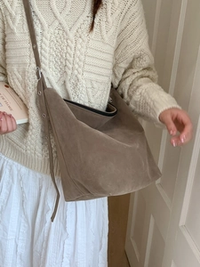 Vintage brown suede tote bag for women with large capacity and minimalist retro design