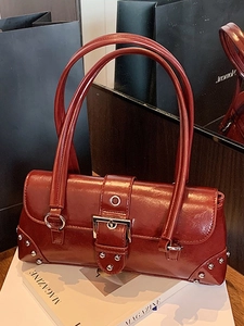 Sac sous les Bras en Cuir PU Vintage Pour Femmes Fini Brillant Détail Rivets Boucle en Métal Sac à Bandoulière Mode Décontracté