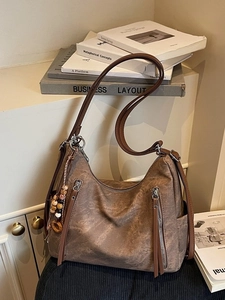 Vintage PU Leather Backpack For Women Fashion Hobo Shoulder Bag With Wooden Bead Tassel Retro Pleated Large Capacity Commuter Handbag