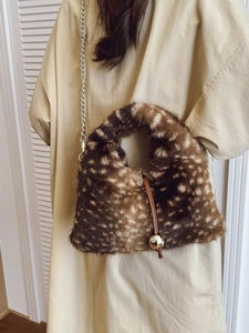 Sac bandoulière en fausse fourrure à motif cerf avec chaîne pour l'automne hiver