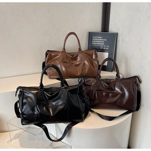 Détails de grands sacs de voyage en cuir PU noir et marron avec bandoulières réglables