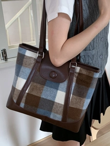 Retro plaid tote bag in blue and brown fabric with leather straps and large capacity