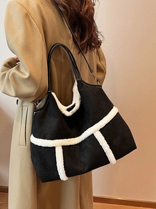 Retro black matte tote bag with white faux fur trim and dual shoulder straps for women