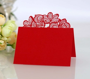 Elegant red laser-cut hollow rose wedding place cards for table seating arrangement