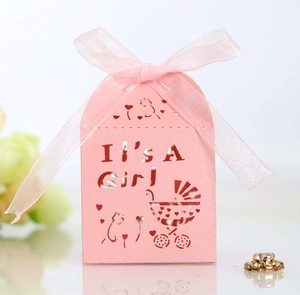 Boîte cadeau rose découpée au laser avec texte It's A Girl pour décoration de naissance