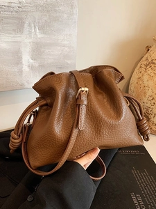Women Fashion Pleated PU Leather Bucket Bag Trendy Small Drawstring Shoulder Crossbody Bag With Magnetic Closure Daily Handbag