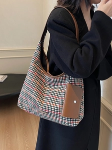 Vintage houndstooth pattern large tote bag with brown leather strap and small pouch