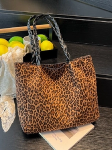 Vintage Leopard Print Suede Tote Bag For Women Large Capacity Shoulder Bag With Braided Handle Fashion Commuter Daily Handbag