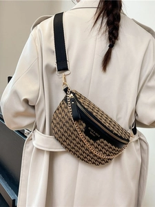Houndstooth crossbody chest bag with adjustable wide strap and gold chain detail