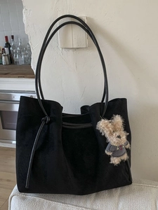 Vintage Large Capacity Shoulder Bag Suede Texture PU Tote Bag With Plush Pendant Fashion Minimalist All-match Handbag For Women