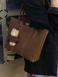 Retro woven large tote bag in dark brown with contrast stitching and bear charm