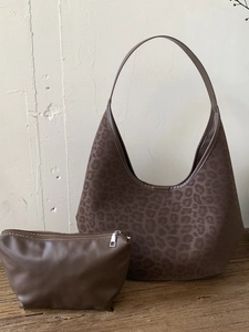 Vintage Leopard Print Tote Bag Large Capacity PU Leather Shoulder Bag Casual Hobo Bag Underarm Bag For Women Fashion Travel