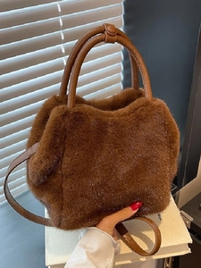 Women Fashion Plush Faux Fur Handbag Soft Furry Bucket Bag With Adjustable Shoulder Strap Casual Winter Top Handle Bag