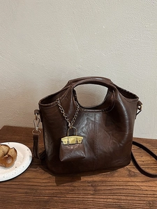 Sac Seau en Cuir PU Vintage pour Femmes Surpiqûres Sac à Bandoulière Souple Avec Charme Mini Sac Amovible Pour Mode