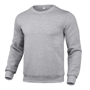 Classic grey crewneck sweatshirt in pure color with ribbed cuffs and hem for unisex wear