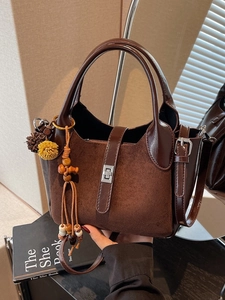 Retro Matte Patchwork Bucket Bag For Women Vintage PU Leather Crossbody Bag Fashion Handbag With Tassel Charm Daily Use