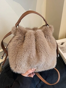 Women Soft Faux Fur Drawstring Bucket Bag Plush Winter Shoulder Crossbody Bag Trendy Minimalist Faux Fur Small Handbag