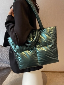Metallic green quilted down tote bag with large capacity for women winter fashion