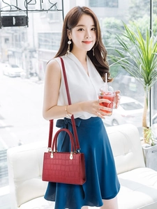 Elegant Crocodile Pattern PU Leather Handbag For Women Braided Handle Wedding Bridal Shoulder Bag With Gold Hardware