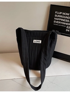 Retro black quilted tote bag with LOVE patch and large capacity shoulder design