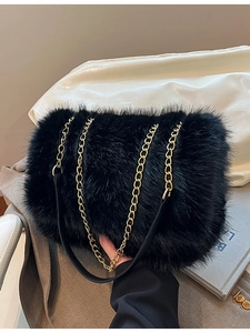 Chic black plush faux fur chain shoulder bag with large capacity for autumn winter styling