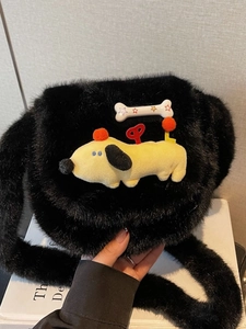 Sac Bandoulière en Peluche Moelleux Automne Hiver pour Femmes Design de Niche Chien de Dessin Animé Os Décor Petit Sac à Main Épaule Polyvalent Fausse Fourrure