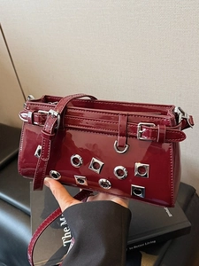 Punk Style Patent Leather Crossbody Bag For Women Metal Eyelet Rivet Decor Small Square Shoulder Bag Streetwear Fashion Handbag