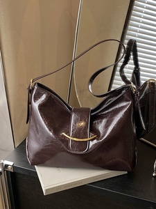 Sac Cabas Vintage en Cuir PU pour Femmes Grande Capacité Bandoulière Plissée Effet Cire avec Boucle en Métal