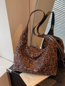 Women Retro Leopard Print Large Capacity Hobo Bag Fashion Faux Suede Shoulder Tote Bag With Adjustable Strap Commuting Handbag