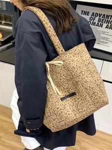 Leopard print suede tote bag with large capacity and shoulder straps for women