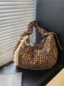 Women Leopard Print Canvas Shoulder Bag Large Capacity Pleated Handle Hobo Bag With Lace Artificial Pearl Pendant Casual Bag